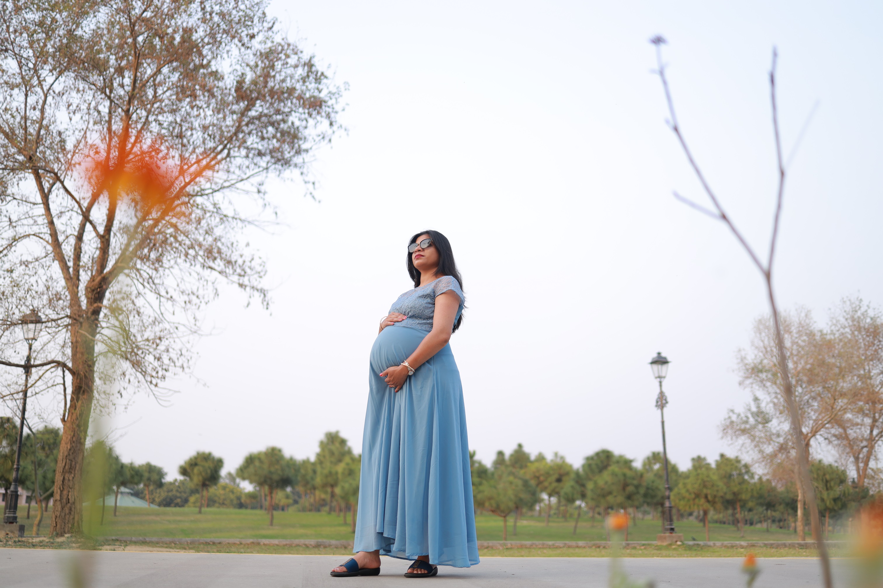 Maternity Photoshoot Cost in Gorakhpur | Dresses and Studio